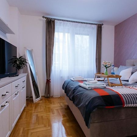 Apartman Kristina 4* Subotica Exteriér fotografie