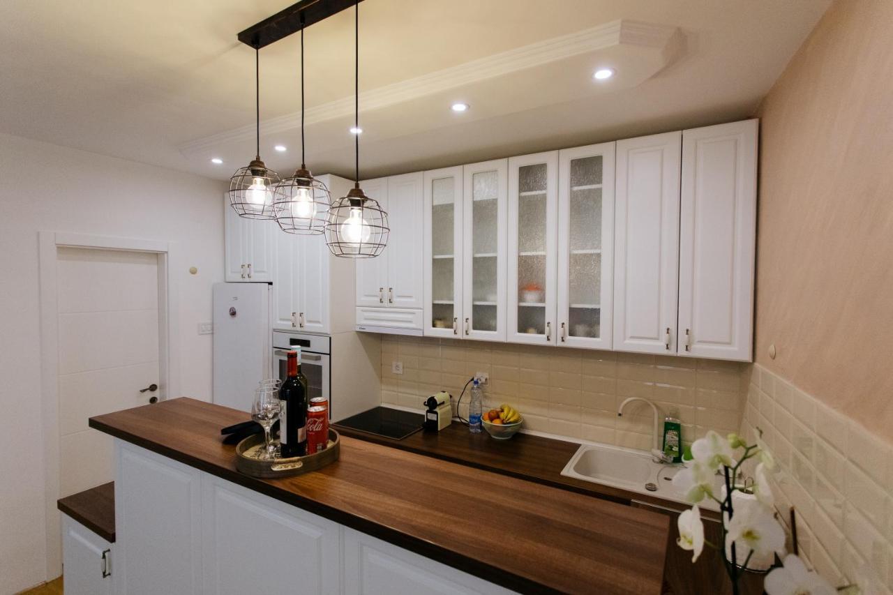 Apartman Kristina 4* Subotica Exteriér fotografie